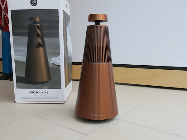 BeoSound 2 MK2 <br>Drahtloses Musiksystem <br>bronze tone (2020)